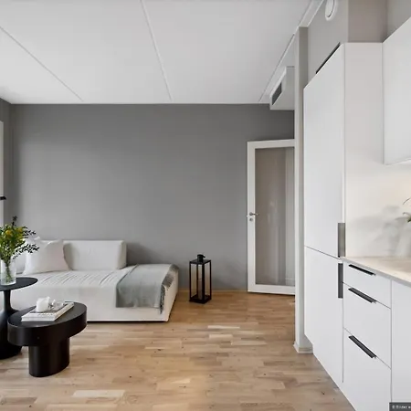 Modern 1 Bedroom In