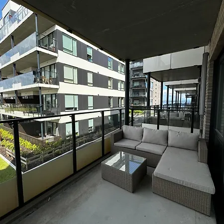 Modern 1 Bedroom In Apartmán *